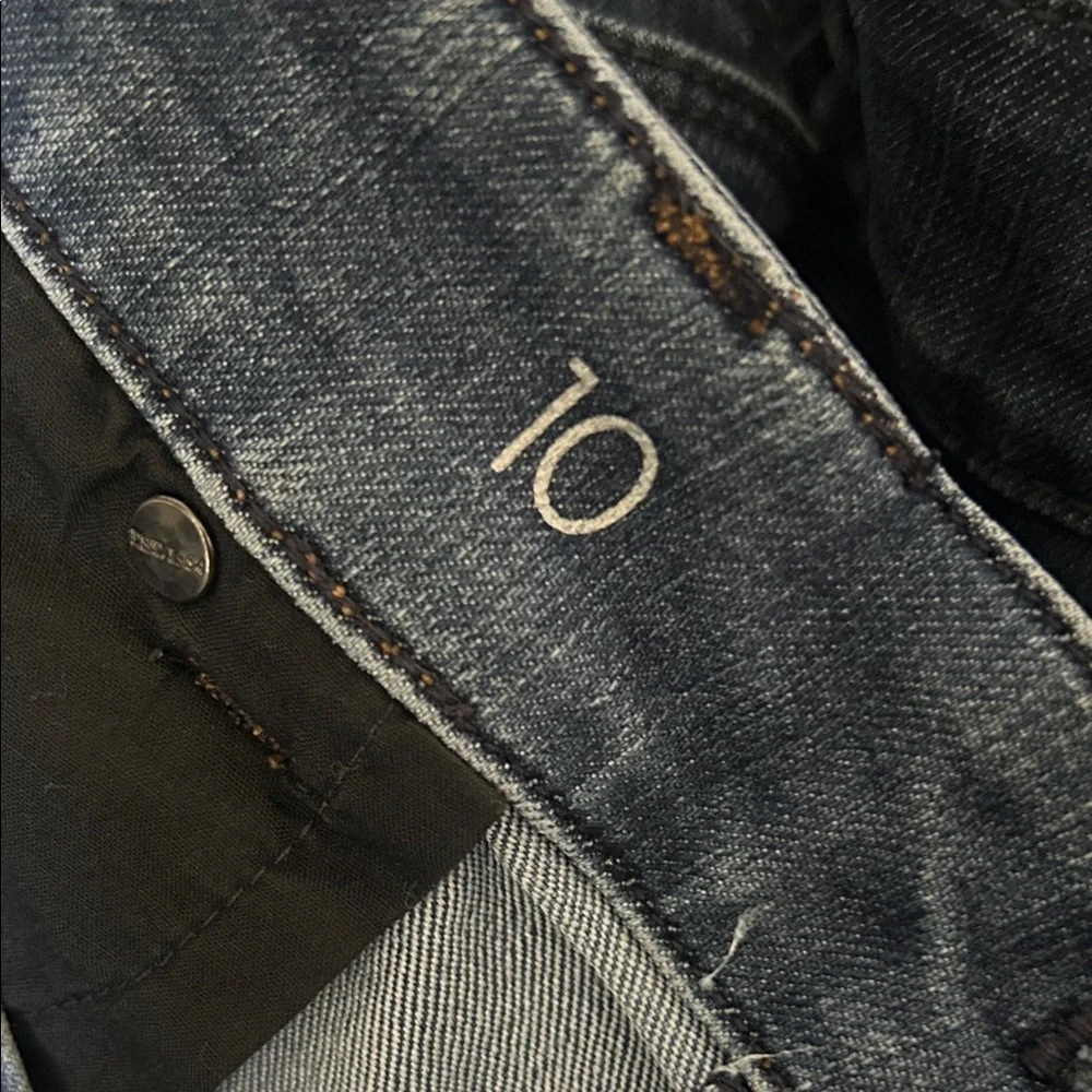 Old Navy Women's Boot Cut Jeans in Deep Blue - Picture 3 of 3